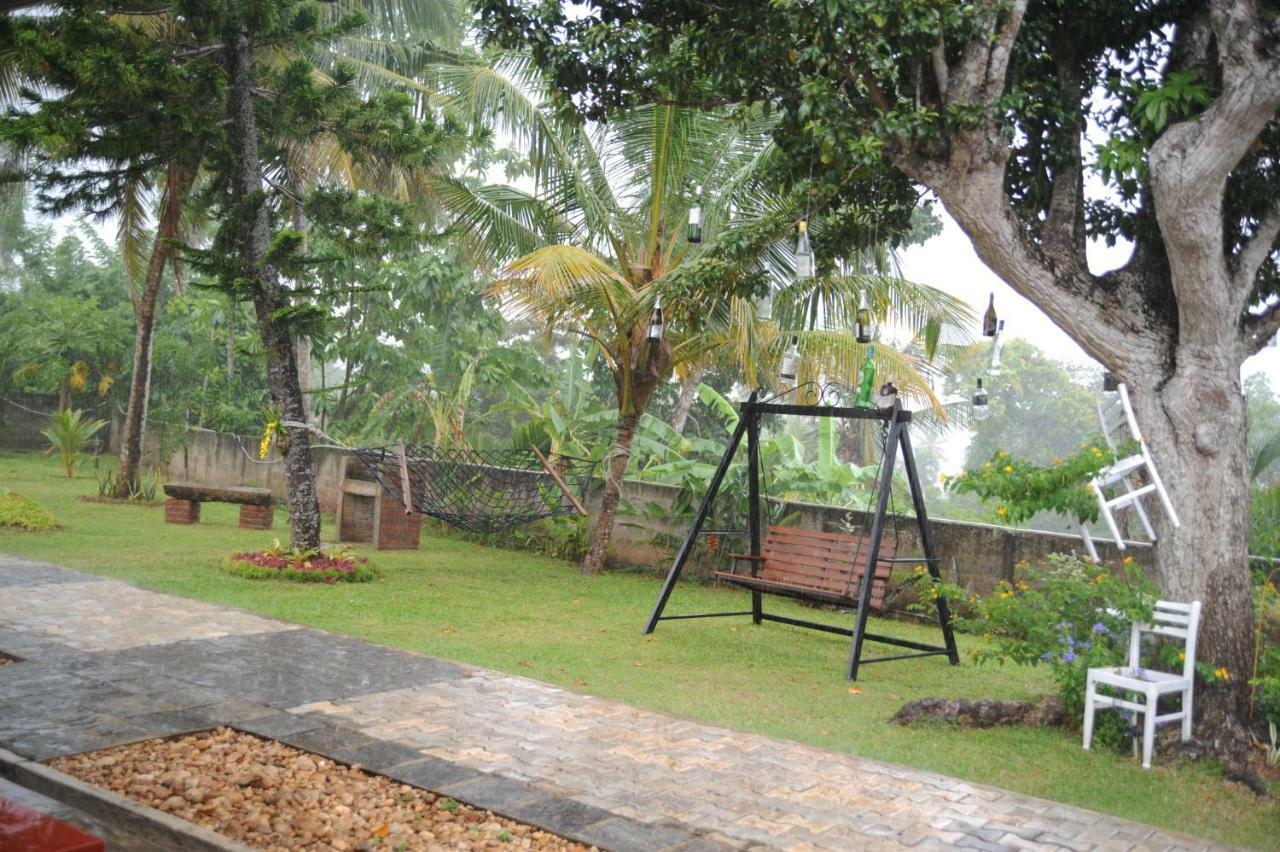 Tranquility Guest House Hikkaduwa Eksteriør billede